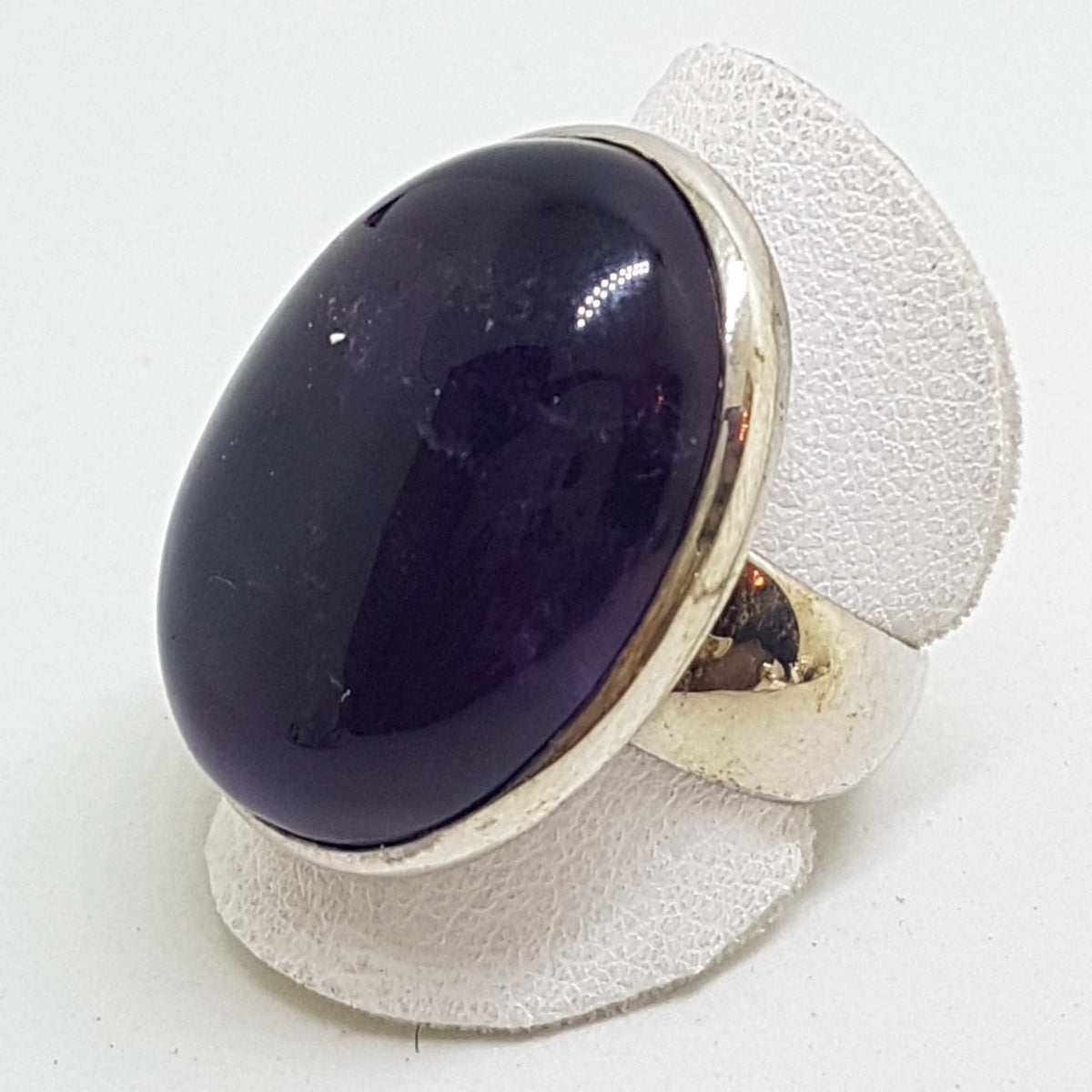 Sterling Silver Large Oval Cabochon Amethyst Ring