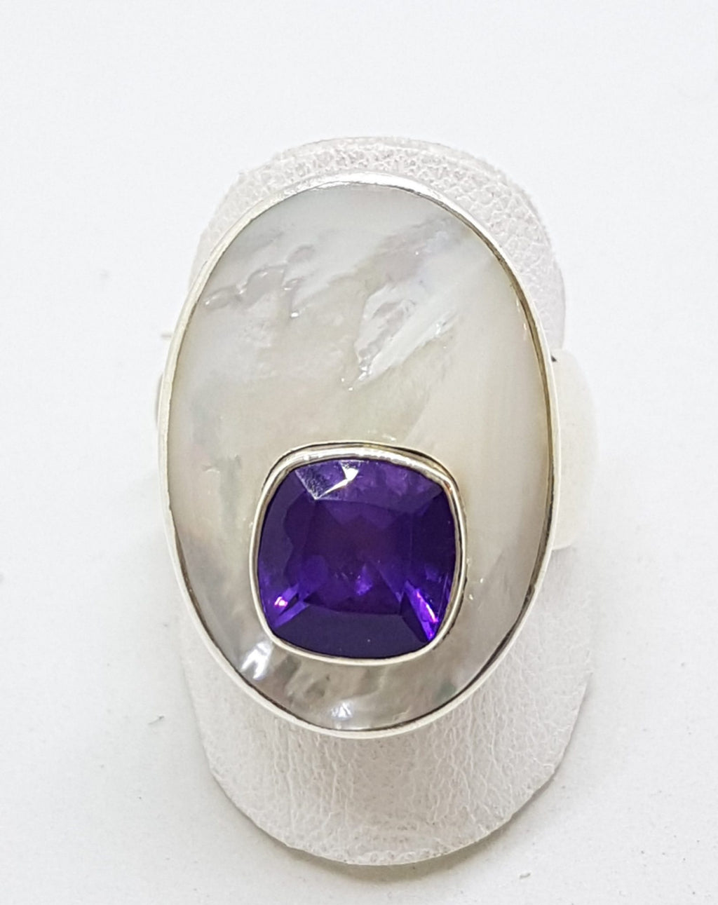 Sterling Silver Large Oval Mother of Pearl &amp; Amethyst Ring