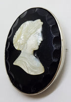 Sterling Silver Large Oval Black &amp; Mother of Pearl Lady Cameo Brooch
