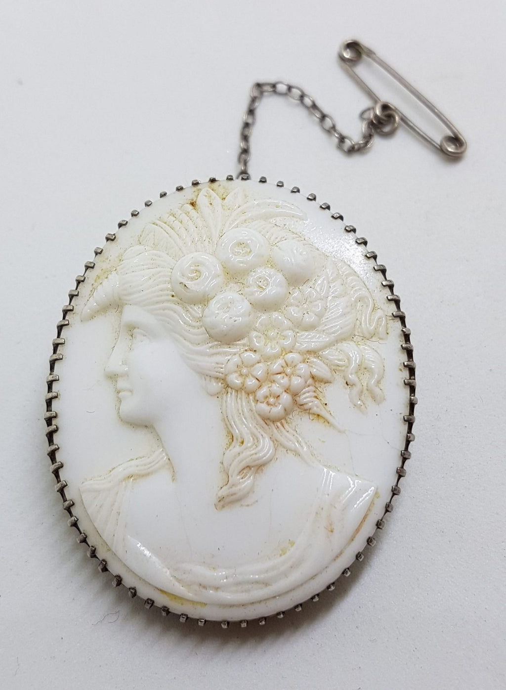 Sterling Silver Oval White Lady Cameo Brooch
