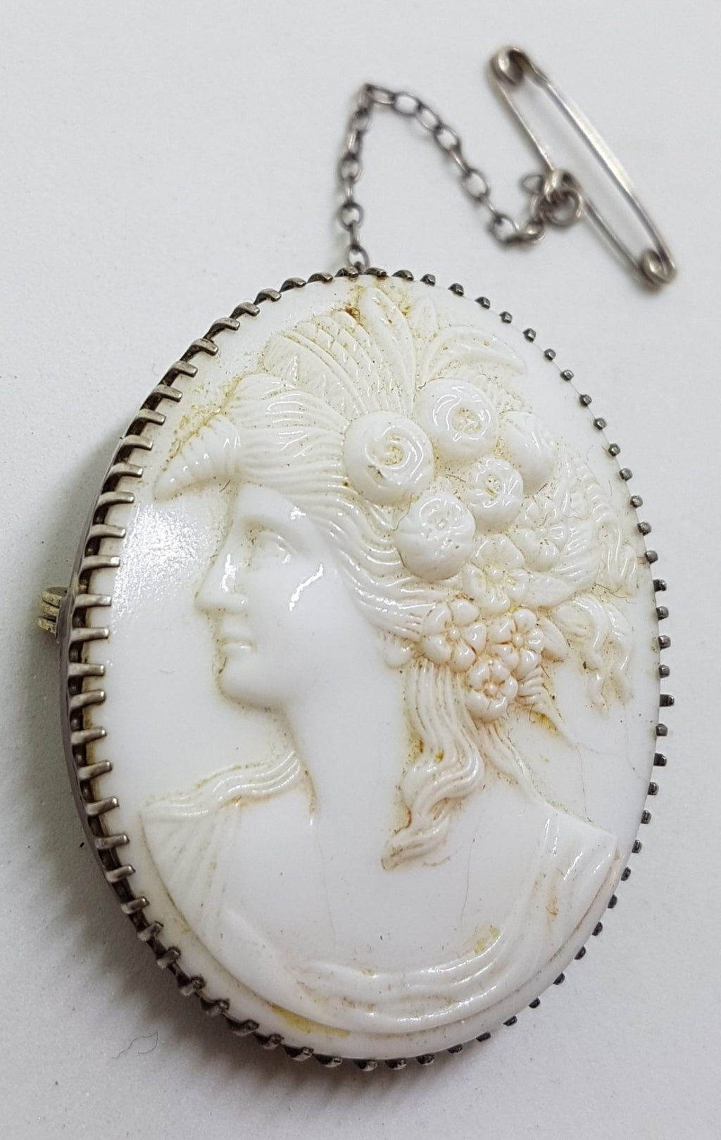 Sterling Silver Oval White Lady Cameo Brooch