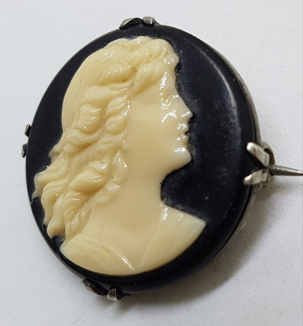 Sterling Silver Round Black Lady Cameo Brooch