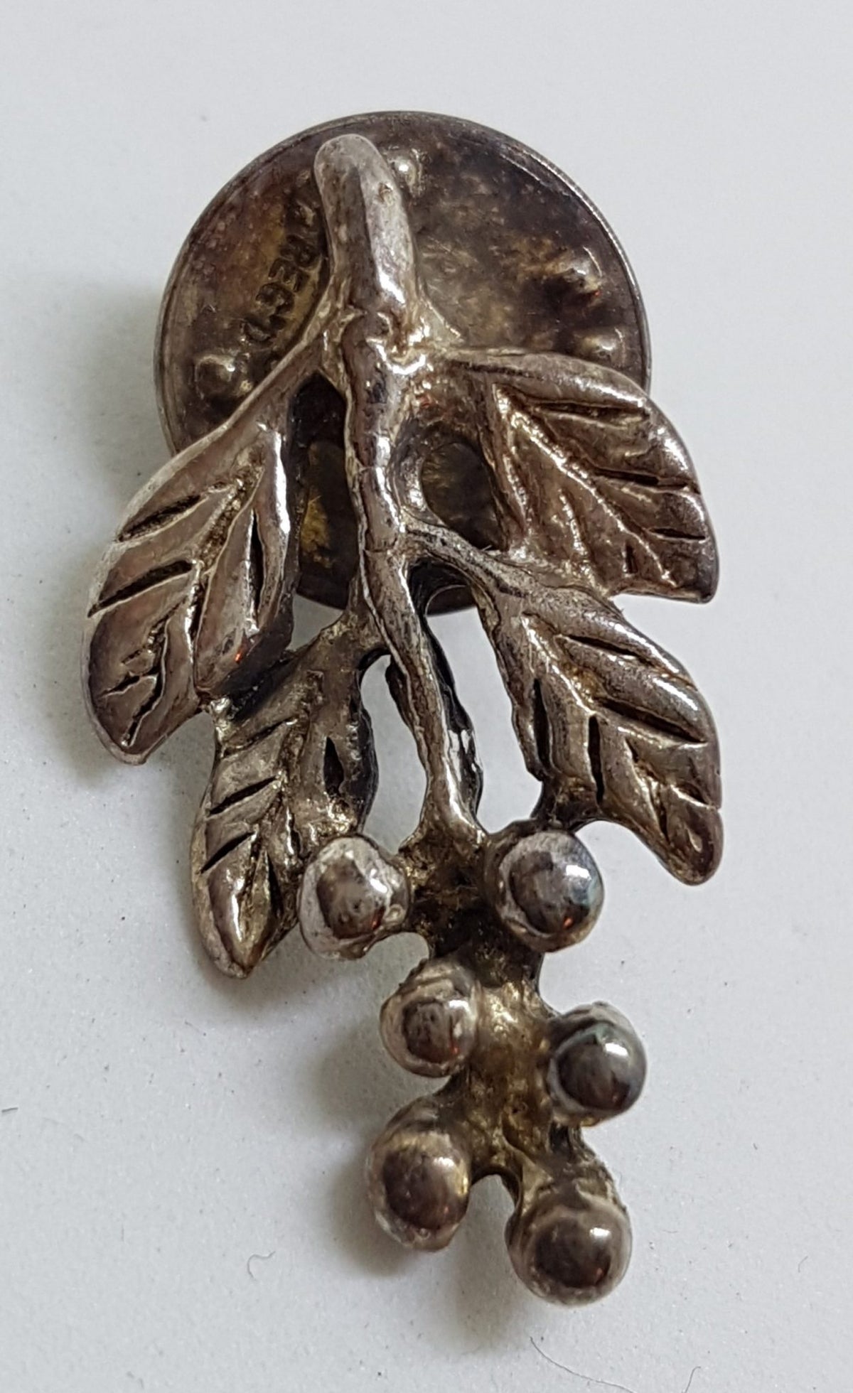 Sterling Silver Grape Vine Pin Brooch