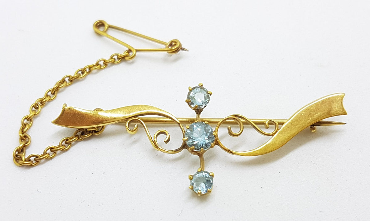 9ct Yellow Gold Aquamarine Ornate Twist Bar Brooch - Antique / Vintage