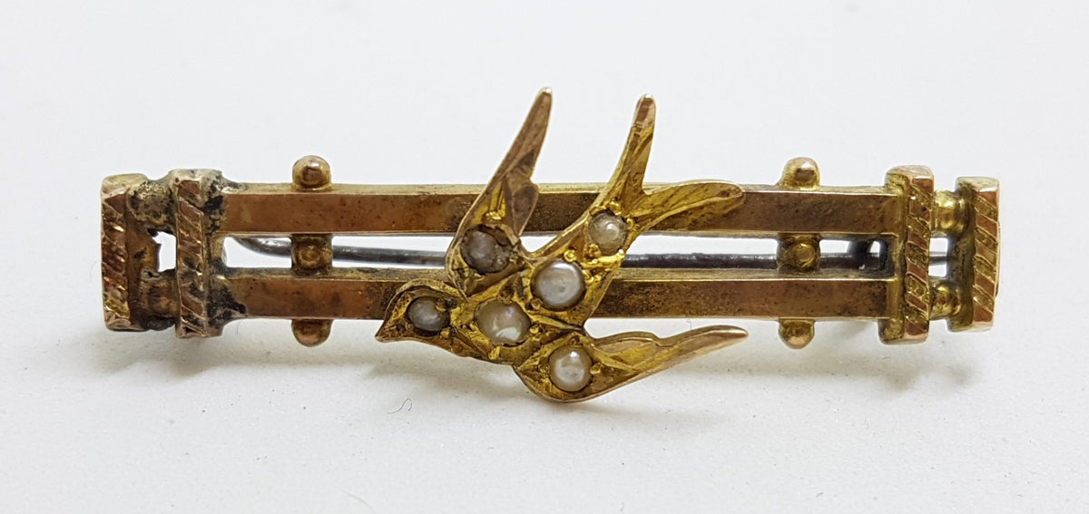 9ct Yellow Gold Seed Pearl Swallow Bird on Bar Brooch - Antique / Vintage