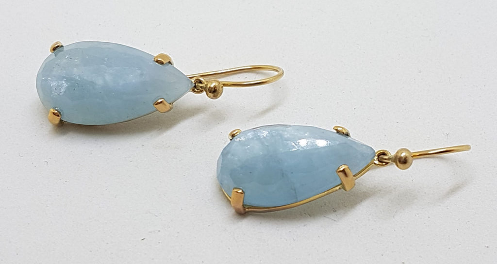 9ct Yellow Gold Teardrop / Pear Shape Aquamarine Drop Earrings
