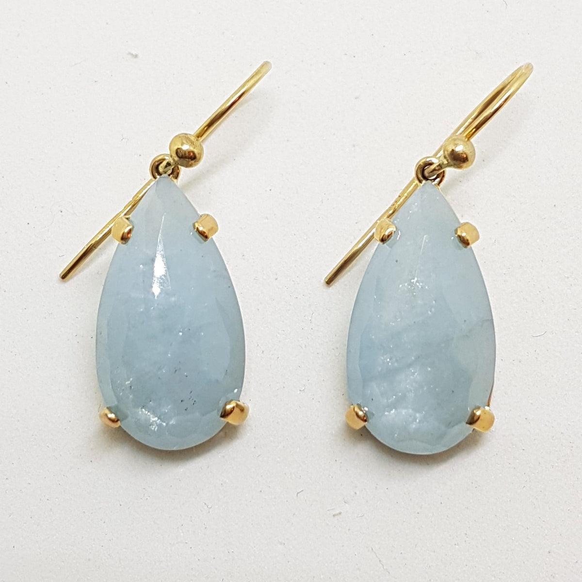 9ct Yellow Gold Teardrop / Pear Shape Aquamarine Drop Earrings