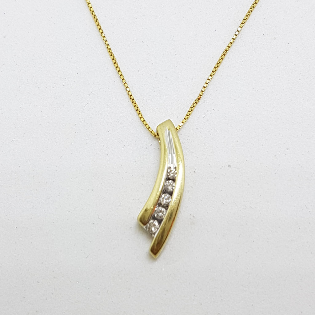9ct Yellow Gold Diamond Curved Pendant on Gold Chain