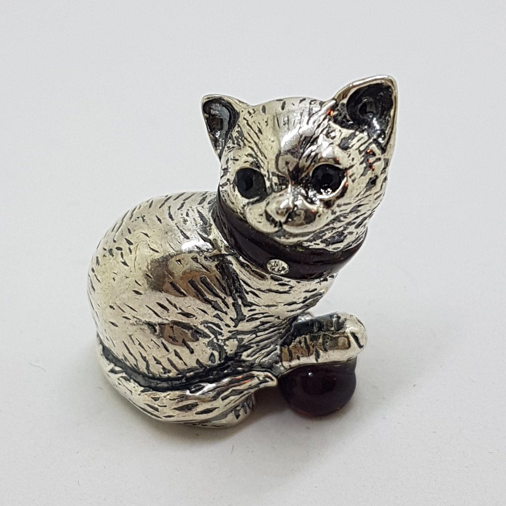 Sitting Cat with Collar and Ball - Sterling Silver Natural Baltic Amber Small Animal Figurine / Statue / Sculpture
