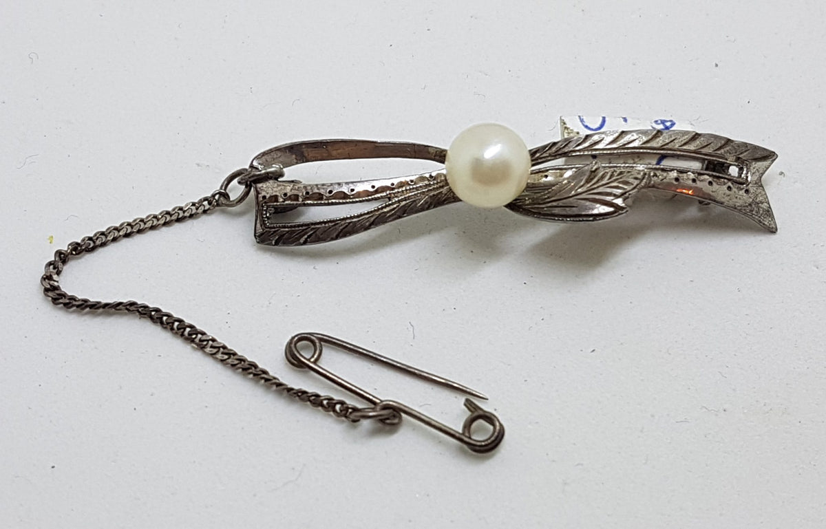 Sterling Silver Pearl Bar Brooch - Vintage