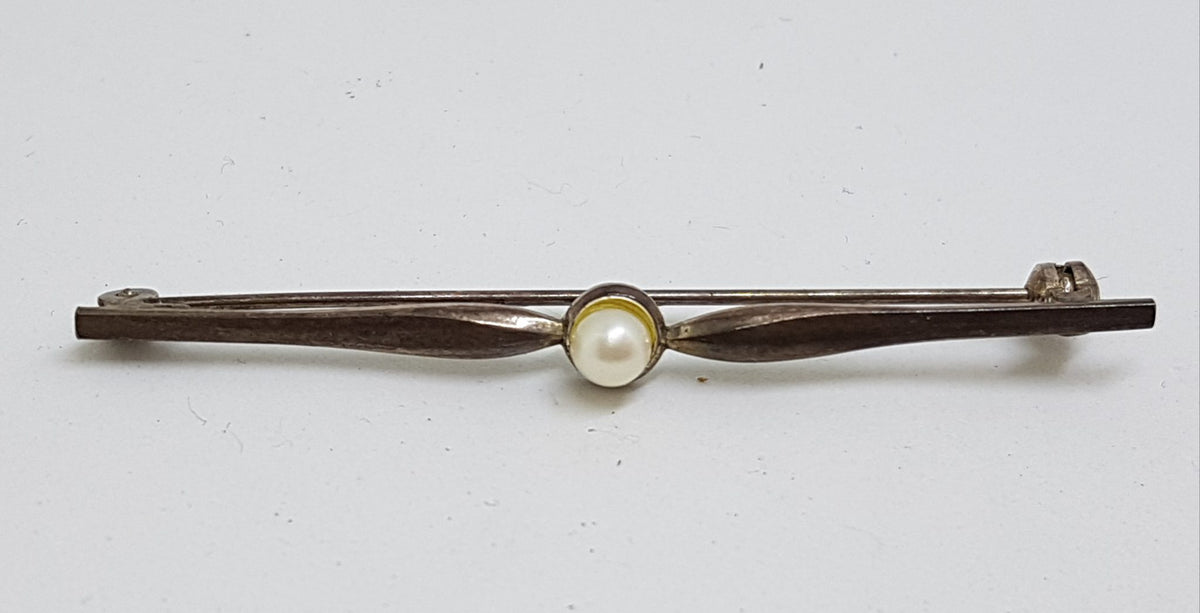 Sterling Silver Pearl Bar Brooch - Vintage