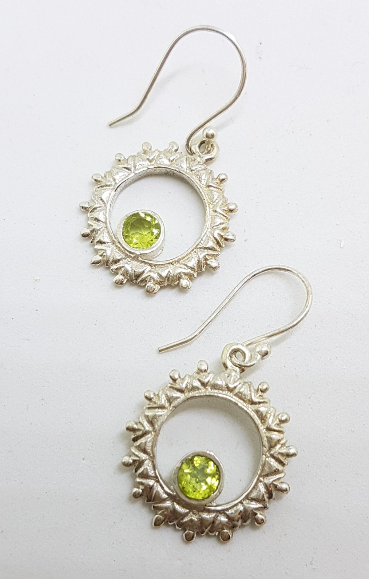 Sterling Silver Peridot in Ornate Circle Round Drop Earrings