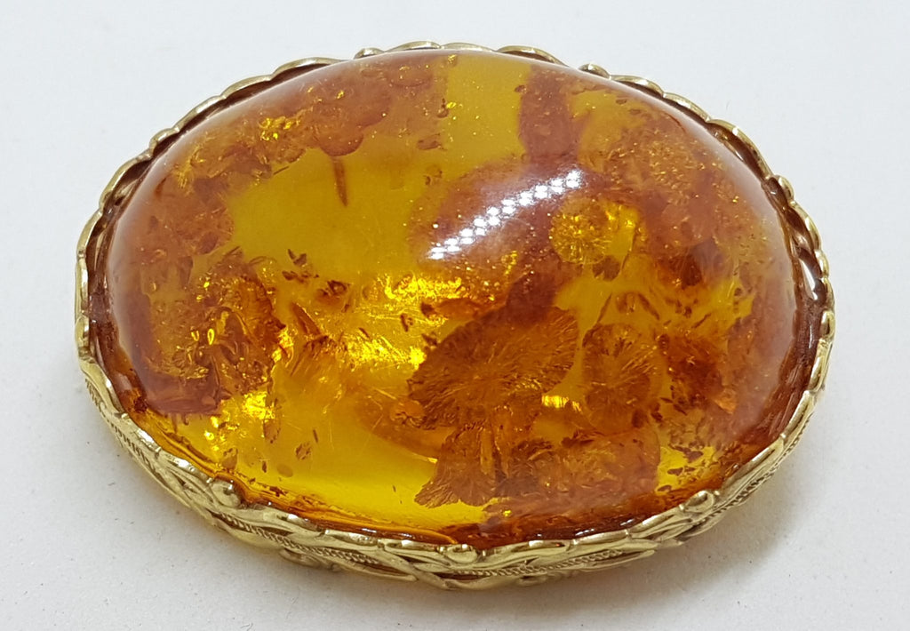 9ct Yellow Gold Very Large Ornate Oval Baltic Amber Brooch