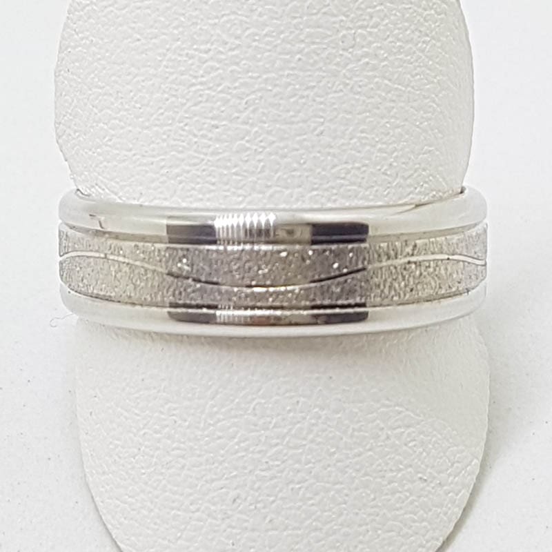 9ct White Gold Matte and Shiny Wedding Band / Ring with Curved Design - Gents / Ladies