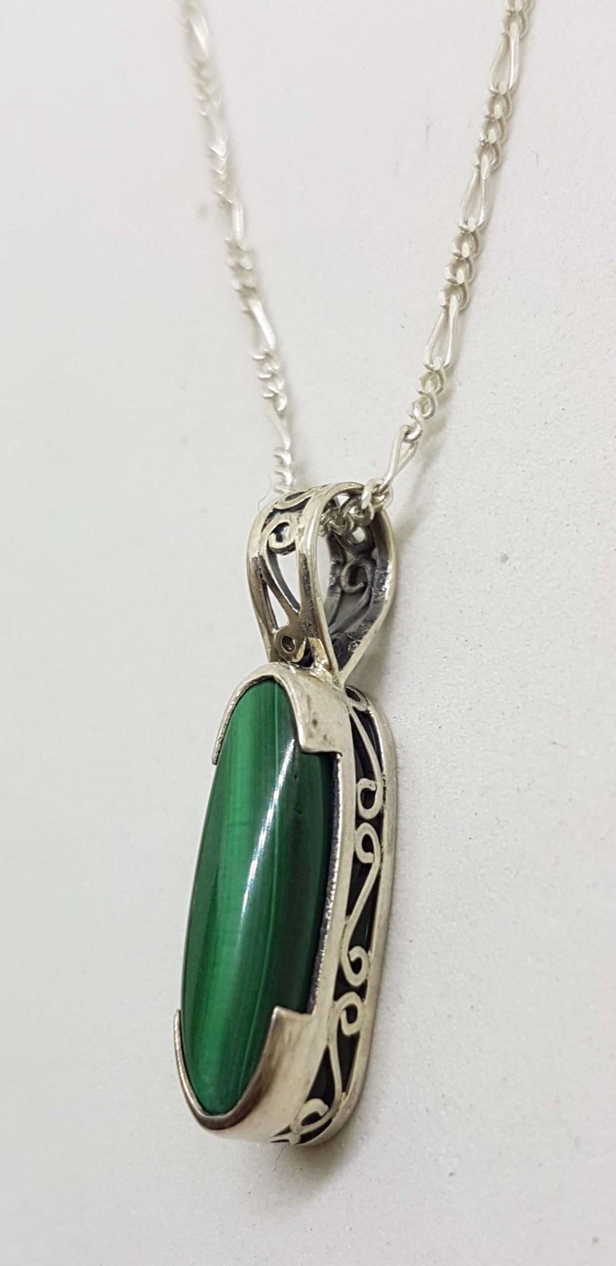 Sterling Silver Ornate Filigree Oval Malachite Pendant on Silver Chain