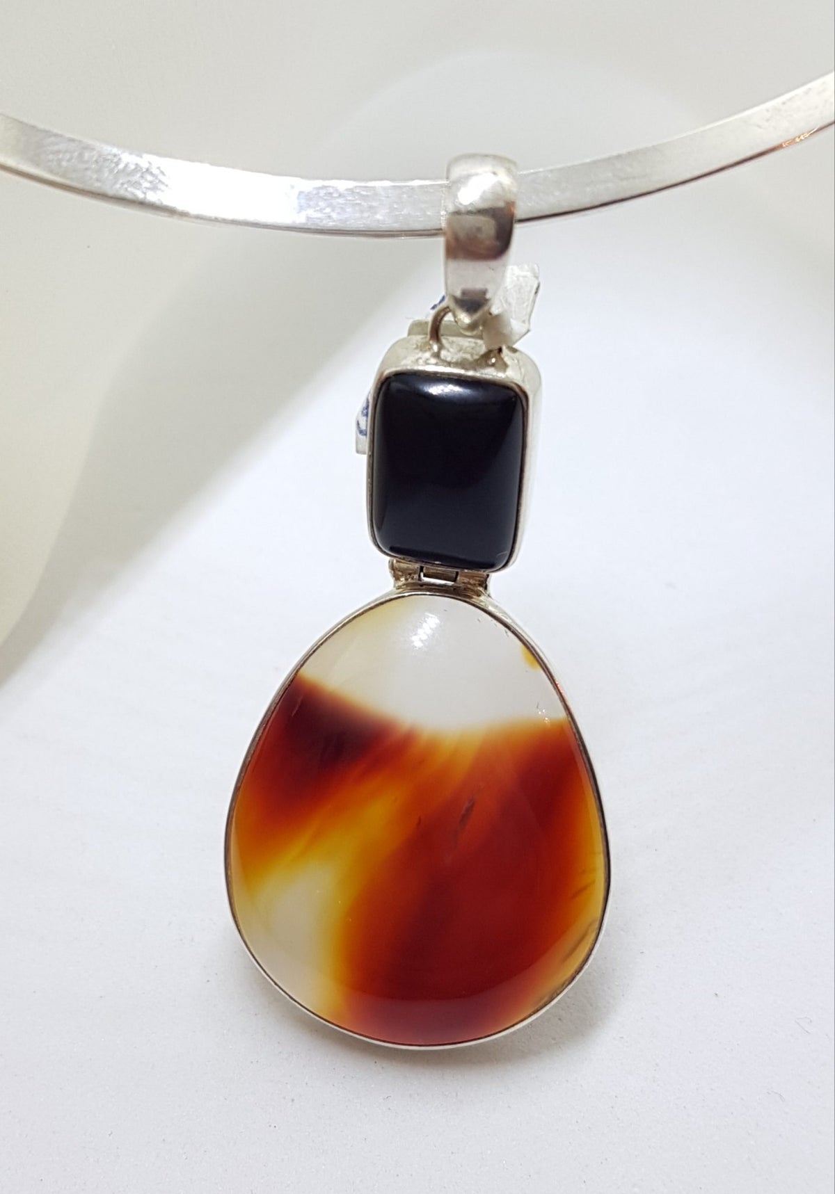 Sterling Silver Agate and Onyx Pendant on Silver Choker Chain / Necklace