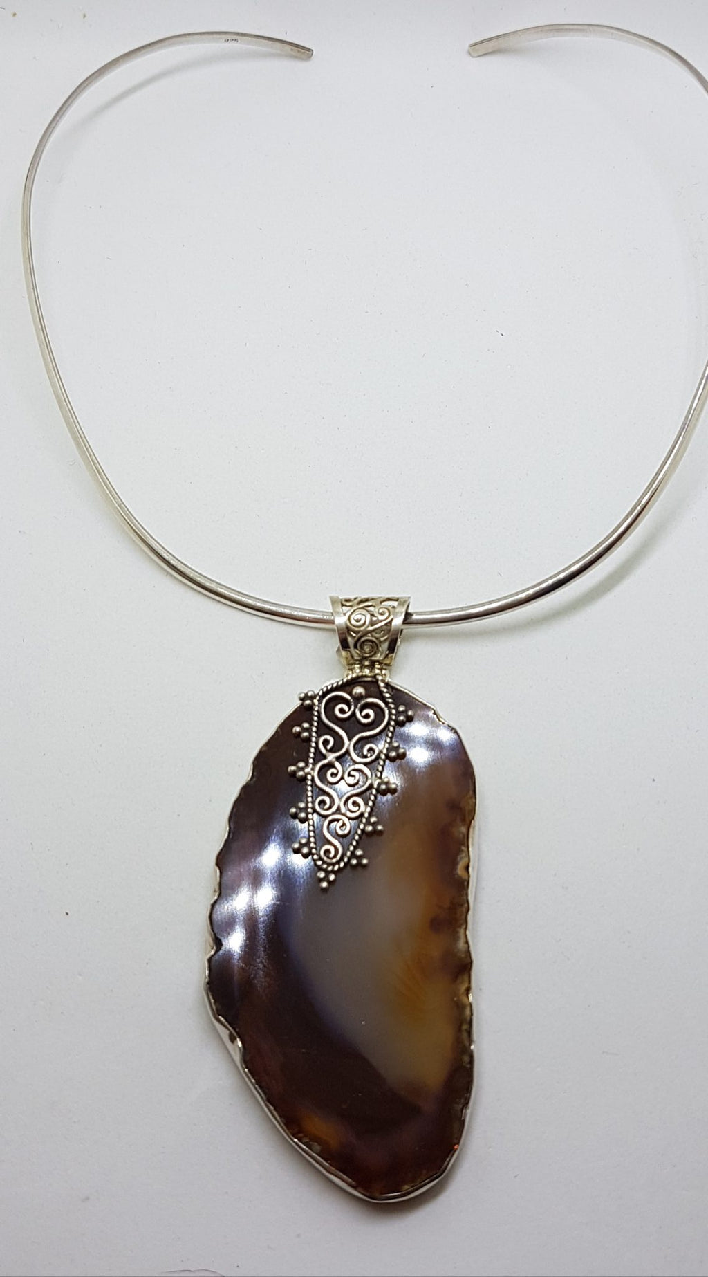 Sterling Silver Very Large Agate with Ornate Filigree Top Pendant on Silver Choker Chain / Necklace