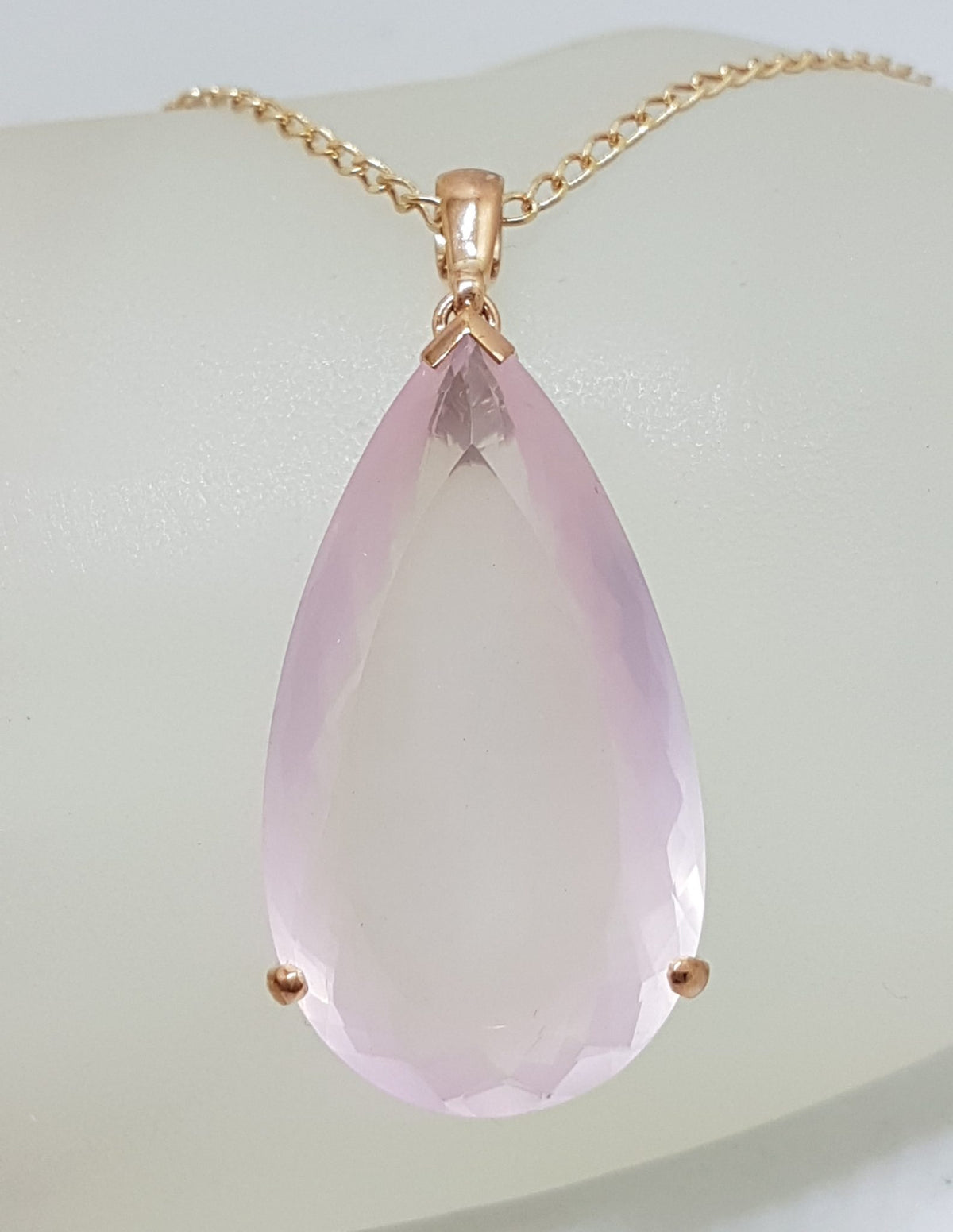9ct Rose Gold Large Teardrop Shape Rose Quartz Pendant on 9ct Chain