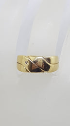9ct Yellow Gold Diamond Wide Gents Ring