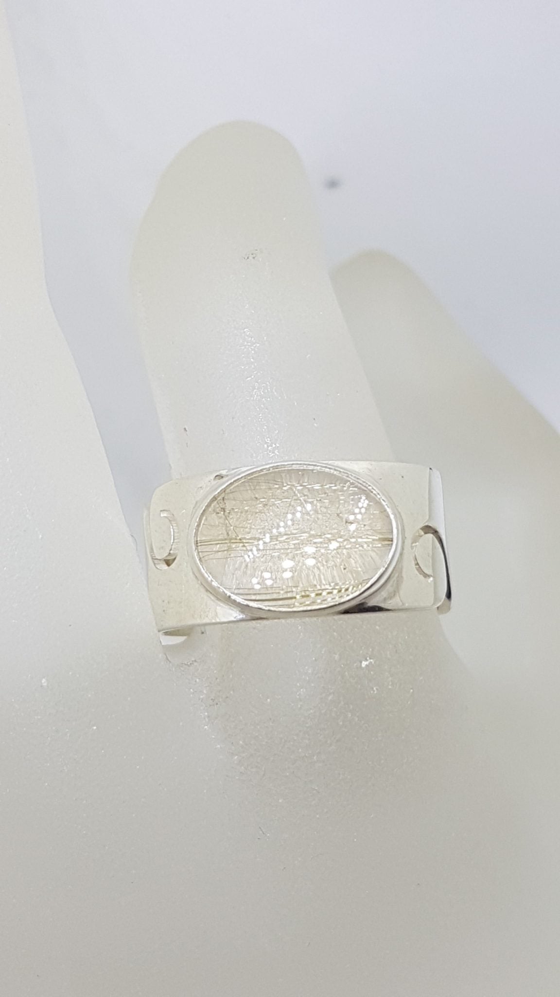 Sterling Silver Oval Rutilated Quartz Wide Wave Pattern Band Ring - Gents / Ladies