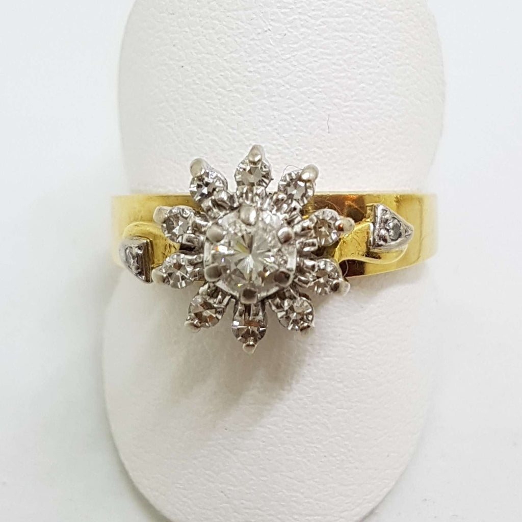 18ct Yellow Gold and Platinum Diamond Daisy Flower Cluster Engagement &amp; Wedding Ring Set - Antique / Vintage