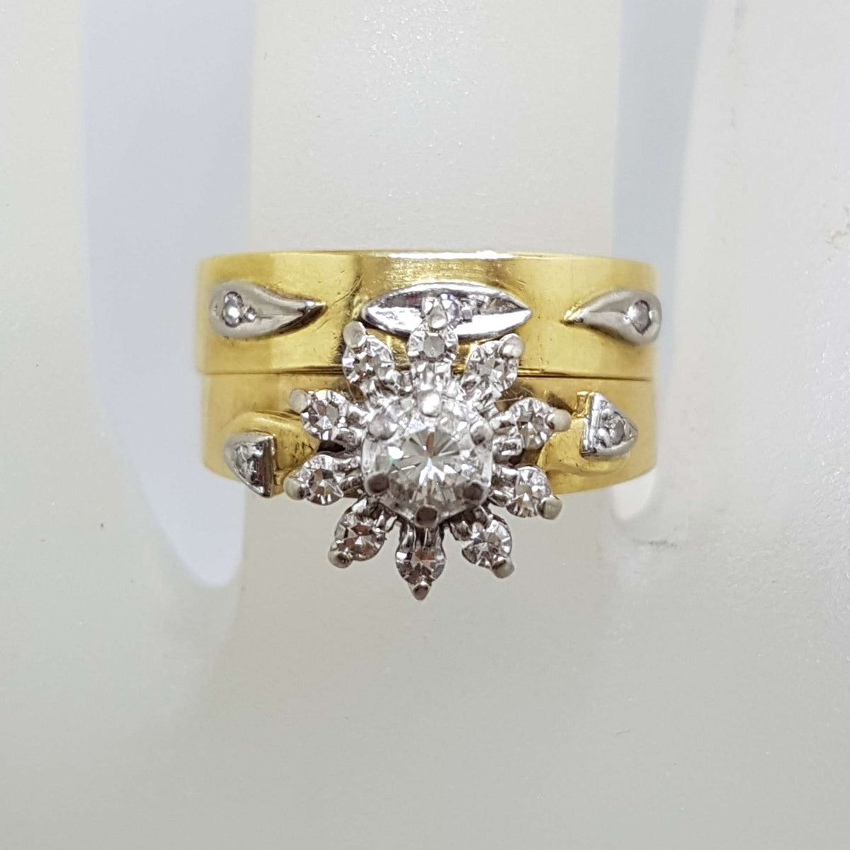 18ct Yellow Gold and Platinum Diamond Daisy Flower Cluster Engagement &amp; Wedding Ring Set - Antique / Vintage