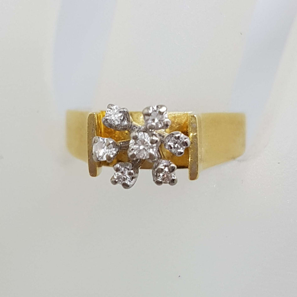 18ct Yellow Gold & Platinum Diamond Cluster Engagement Ring
