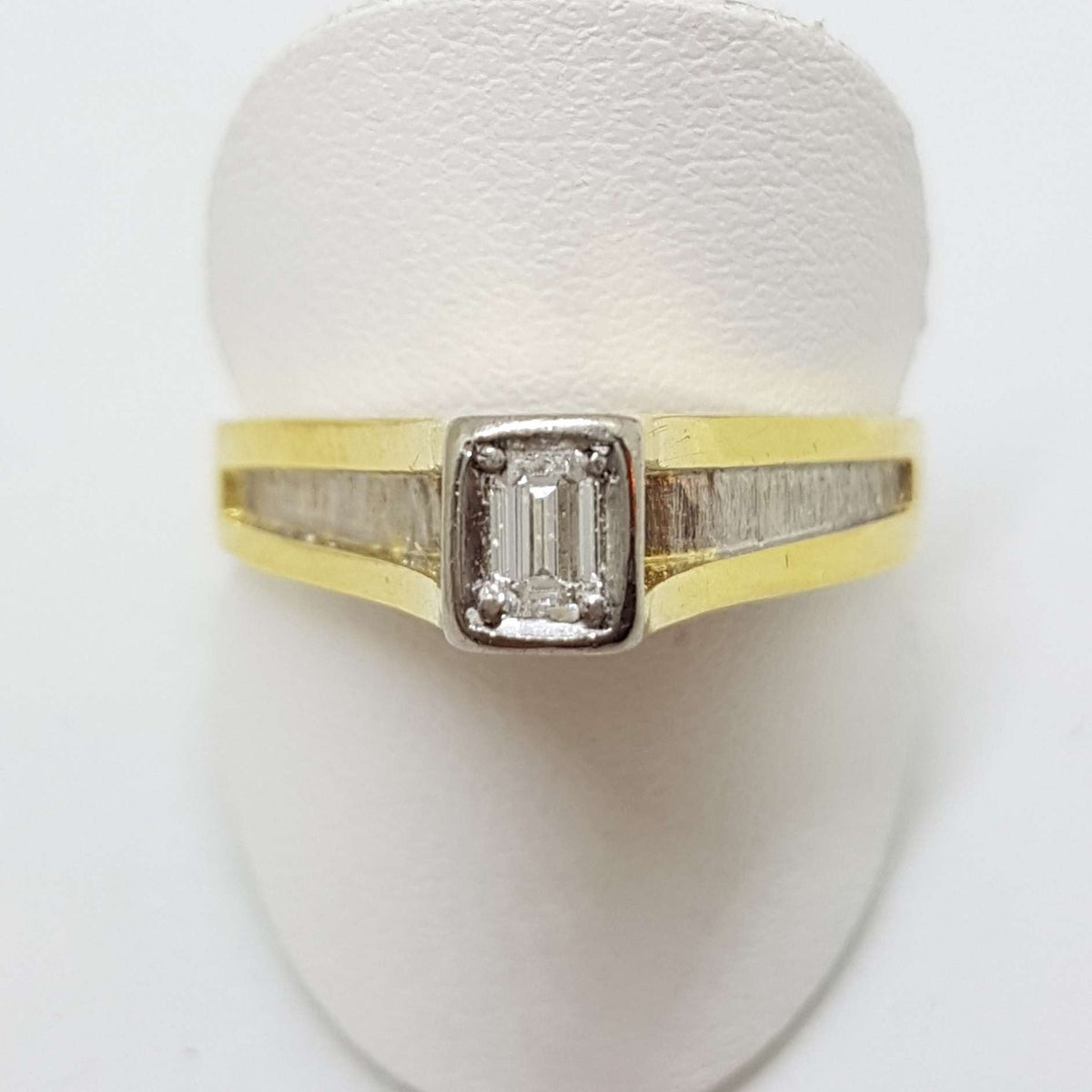 18ct Yellow Gold & Platinum High Set Baguette Solitaire Diamond Ring - Antique / Vintage