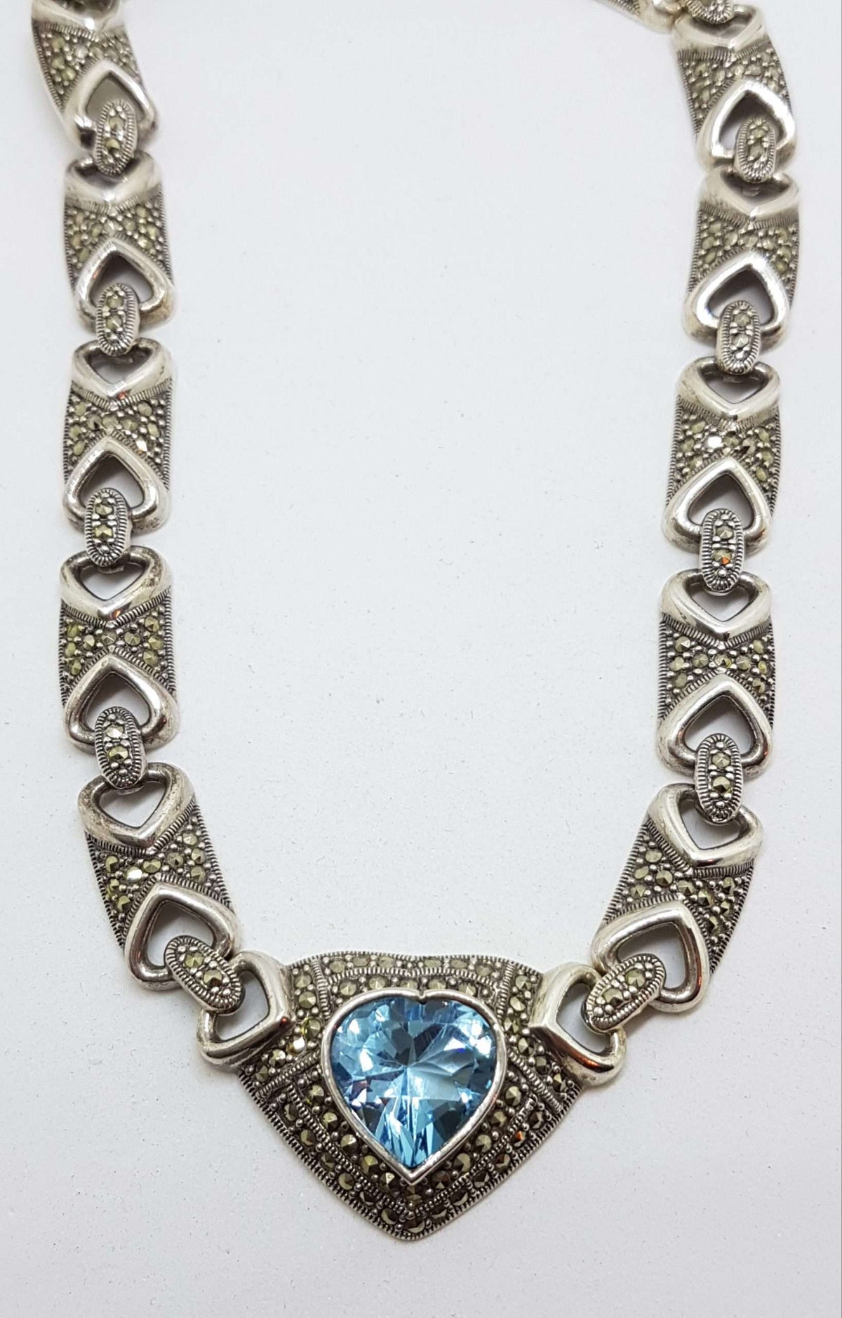 Sterling Silver Topaz and Marcasite Love Heart Collier Choker Necklace Chain