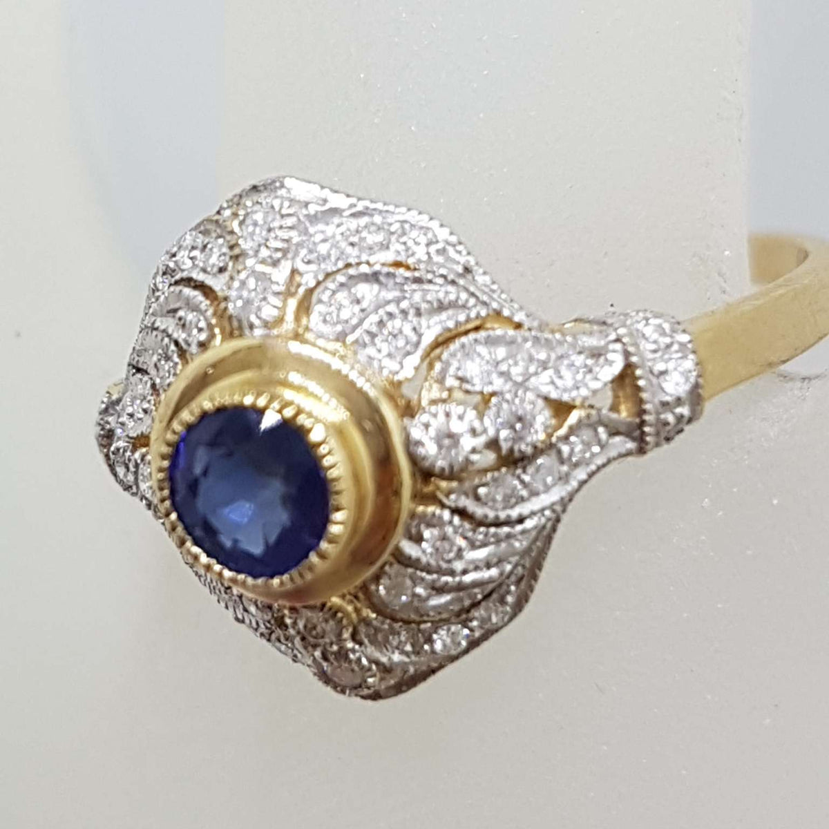 9ct Yellow Gold Natural Sapphire and Diamond Stunning Cluster Ring
