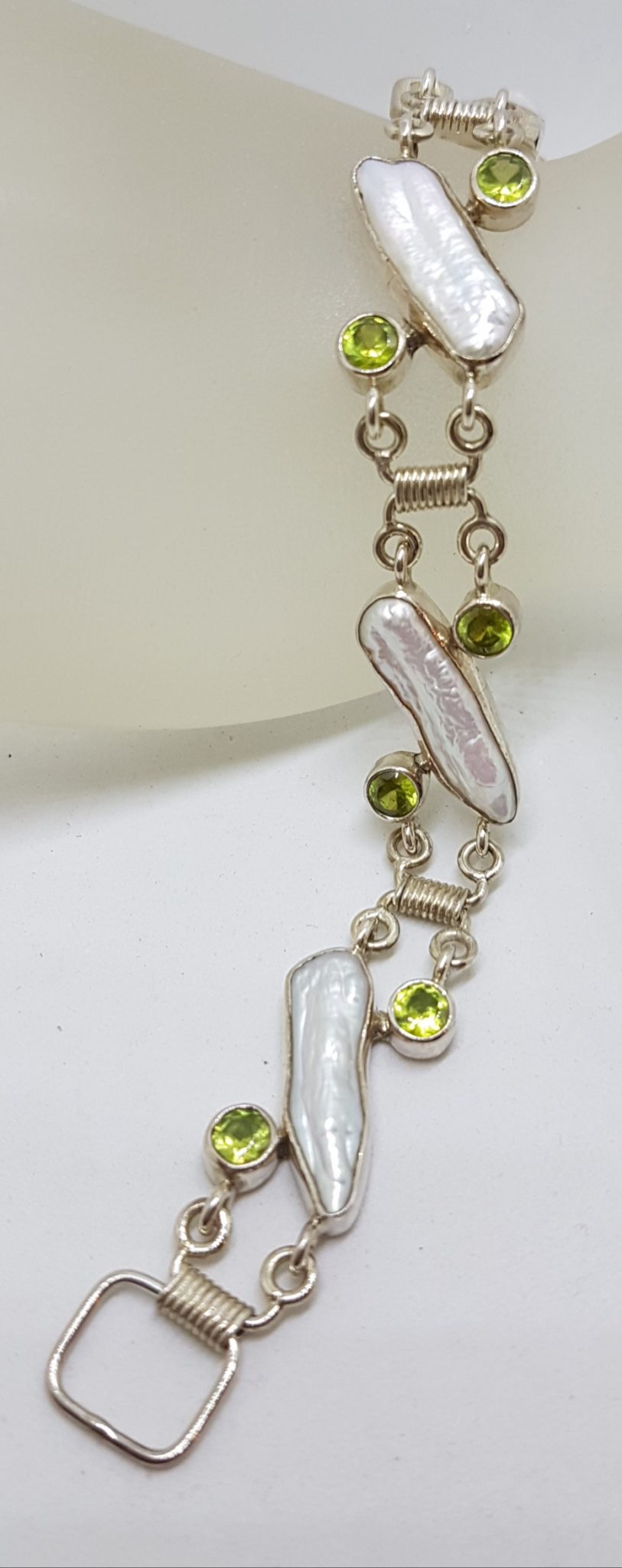 Sterling Silver Peridot &amp; Blister Pearl Bracelet