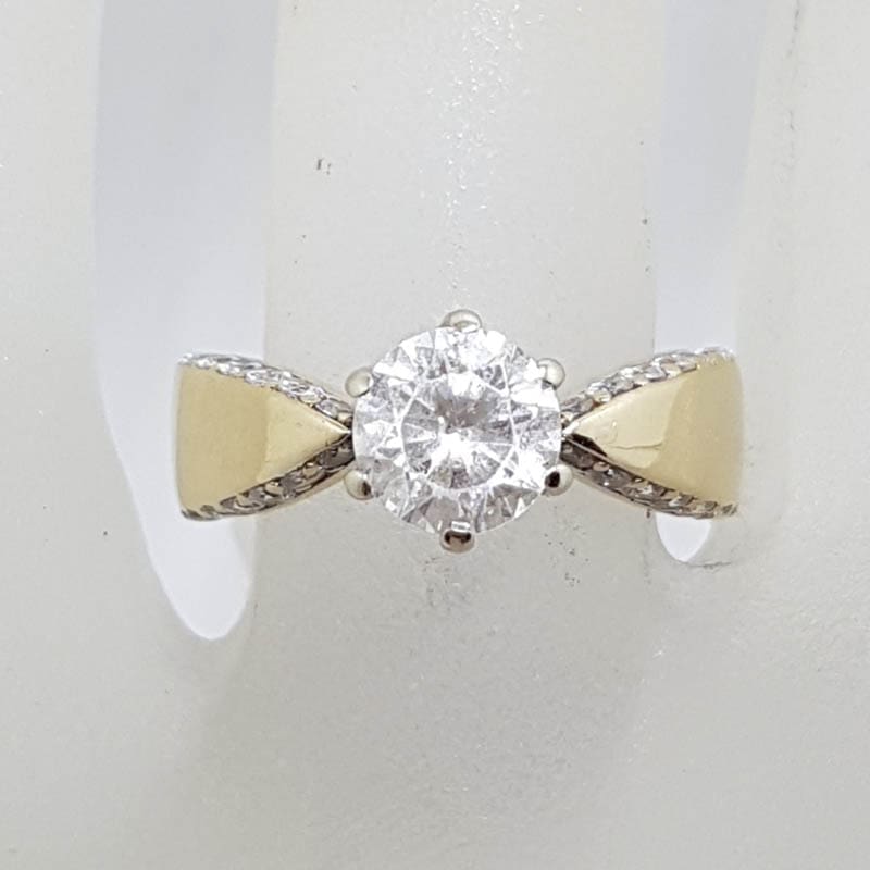 14ct Yellow Gold Cubic Zirconia Ring - Vintage