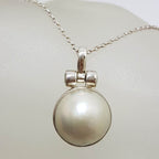 Sterling Silver Round Mabe Pearl with Peridot Pendant on Silver Chain