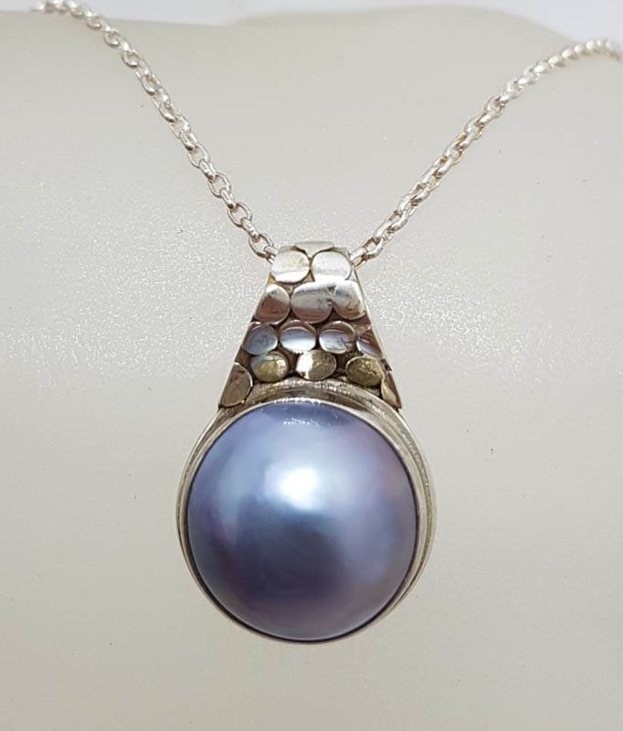Sterling Silver Blue / Black Round Mabe Pearl with Pebble Design Pendant on Silver Chain