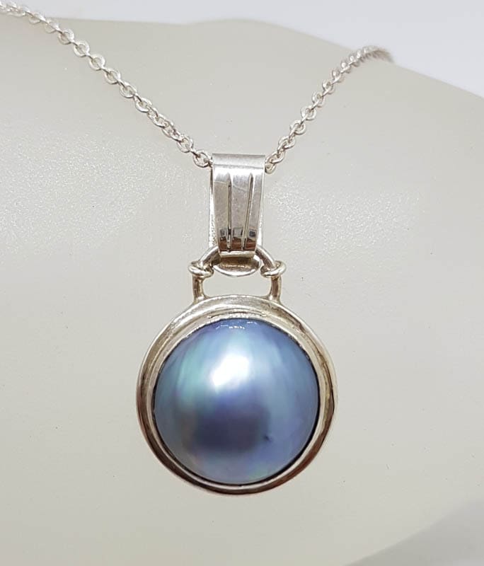 Sterling Silver Blue / Black Round Mabe Pearl Pendant on Silver Chain