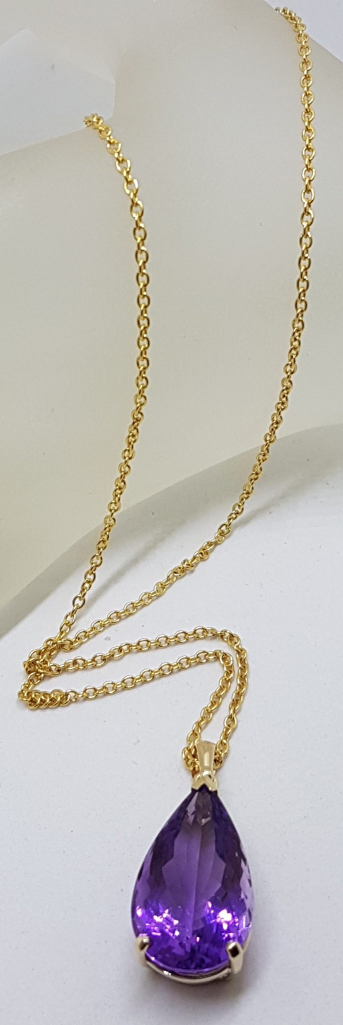 9ct Yellow Gold Large Teardrop / Pear Shape Claw Set Amethyst Pendant on Gold Chain