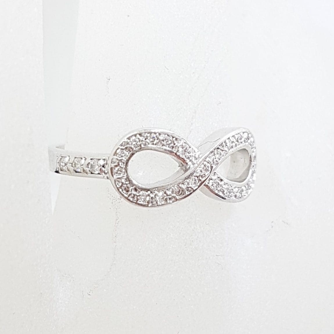 9ct White Gold Diamond Infinity Symbol Ring