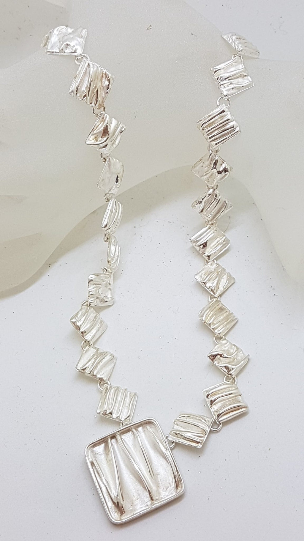 Sterling Silver Crinkle Cut Design Collier Necklace / Chain