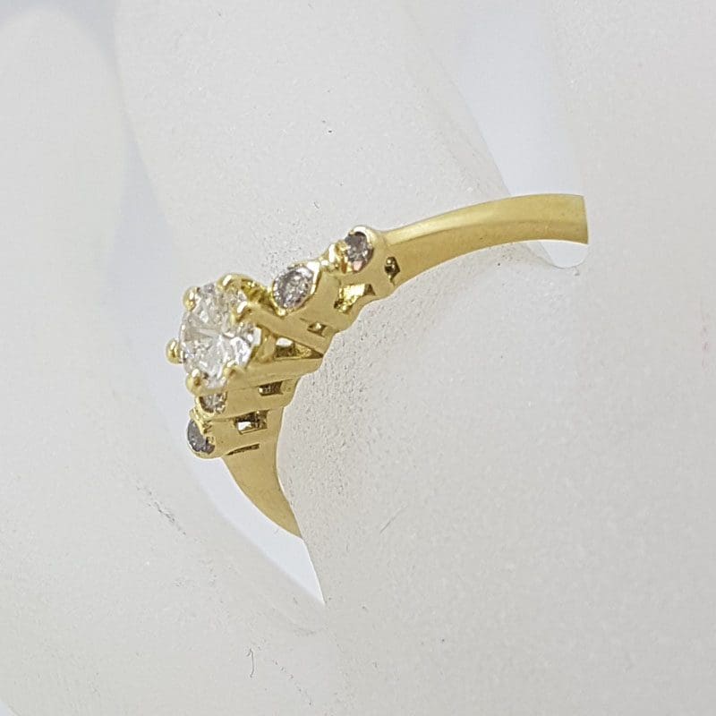 18ct Yellow Gold 5 Diamond Claw Set Engagement / Dress Ring - Antique / Vintage