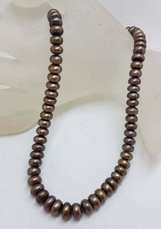 9ct Yellow Gold Clasp on Brown Pearl Strand Necklace / Chain