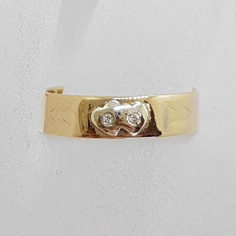 9ct Yellow Gold 2 Hearts Diamond Wedding Band Ring - Vintage