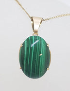 9ct Yellow Gold Oval Claw Set Malachite Pendant on Gold Chain - Antique / Vintage