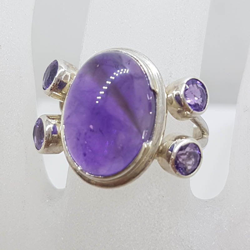 Sterling Silver Cabachon &amp; Faceted Amethyst Cluster Ring