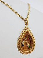 9ct Yellow Gold Round Multi-Colour Gems in Ornate Teardrop / Pear Shape Pendant on Gold Chain – Antique / Vintage