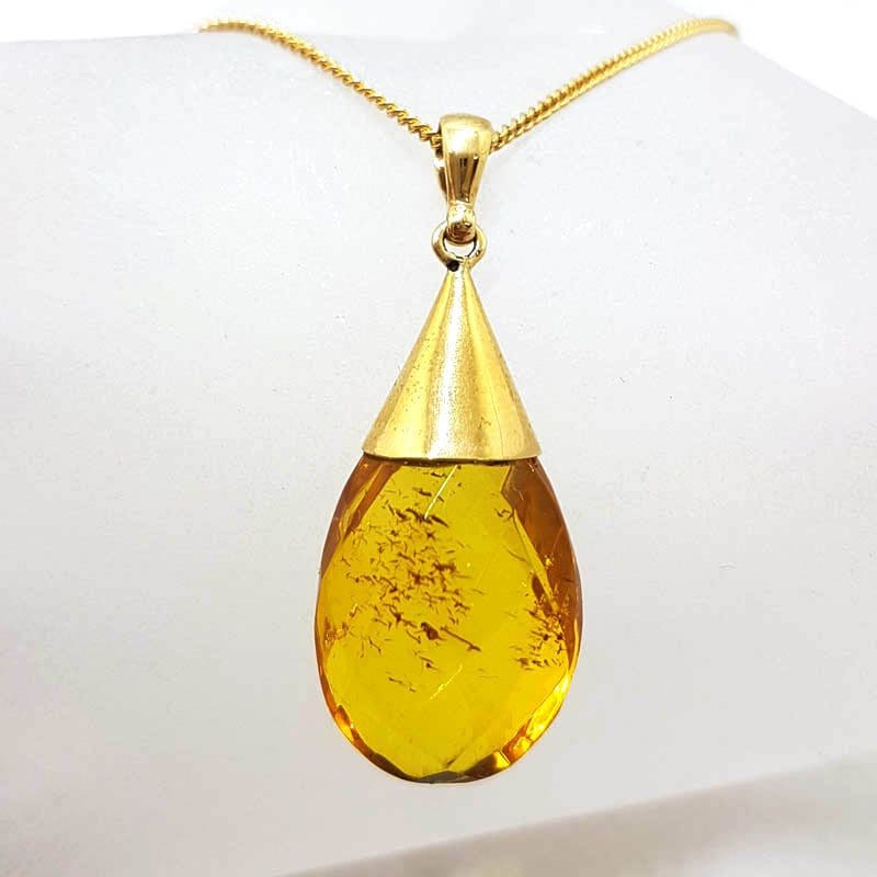 9ct Yellow Gold Faceted Natural Baltic Amber Pendant on 9ct Gold Chain