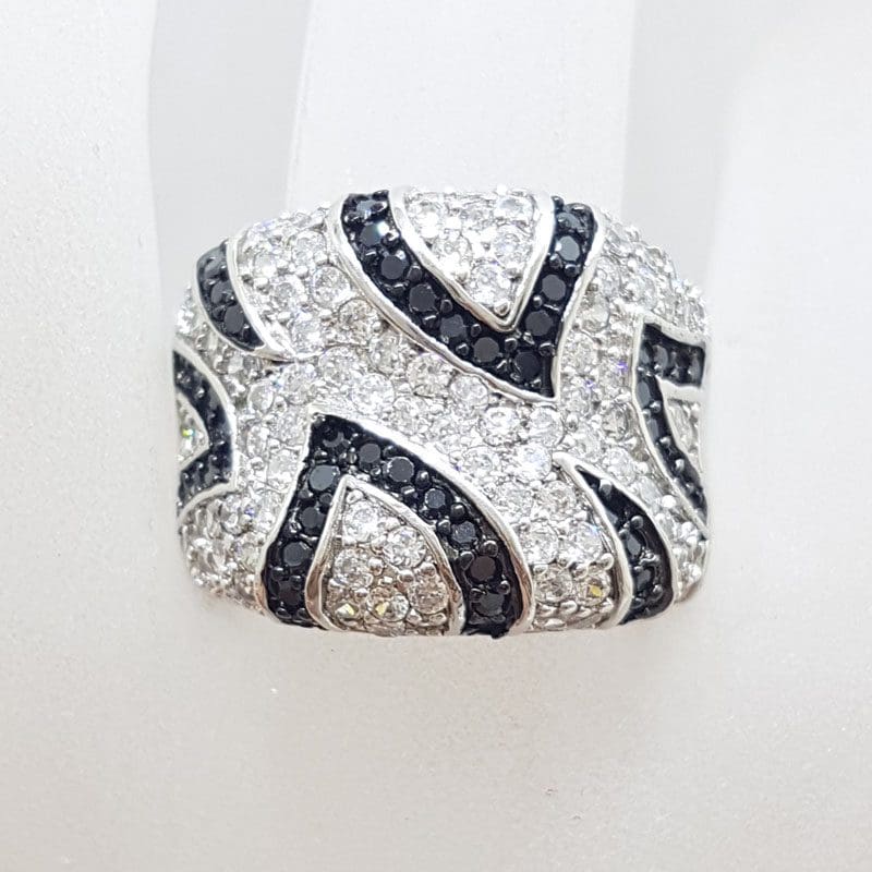 Sterling Silver Very Wide Black and Clear Cubic Zirconia Ring with Stunning Pattern