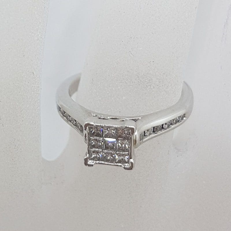 10ct White Gold Claw Set and Channel Set Princess Cut / Square Diamond Cluster Ring - Engagement Ring / Dress Ring