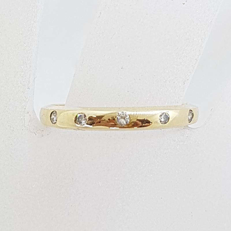 9ct Yellow Gold Inset Diamond Wedding Band / Ring