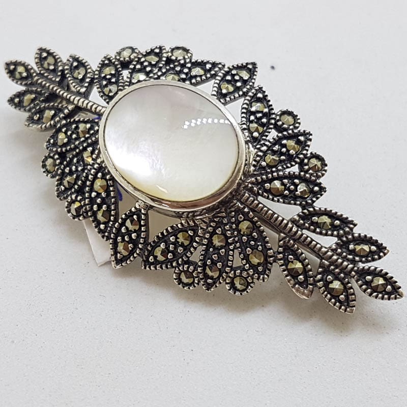 Sterling Silver Mother of Pearl Ornate Leaf Design Large Brooch - Vintage