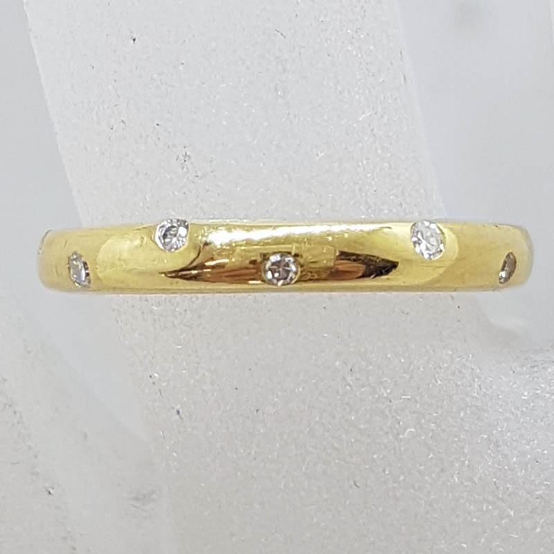 18ct Yellow Gold Diamond Encrusted Rounded Eternal Wedding Band / Ring
